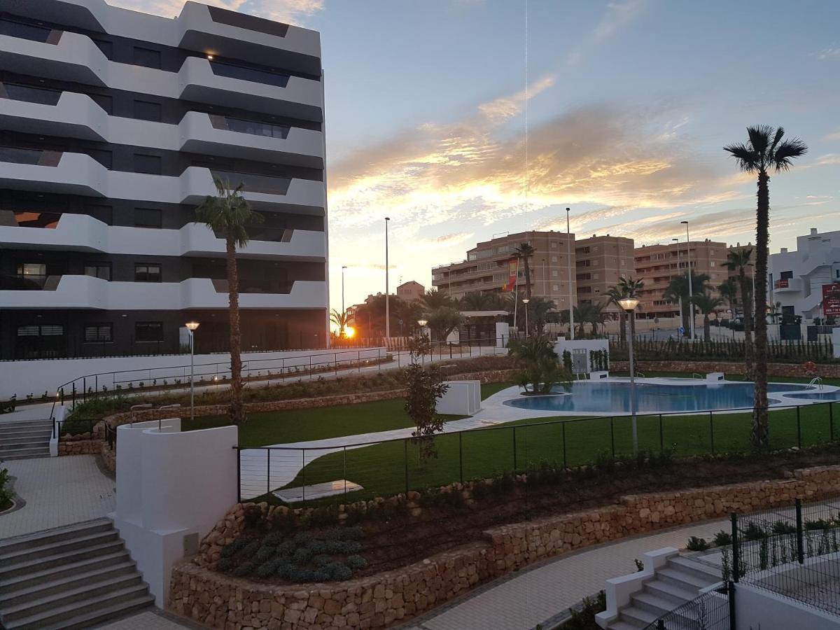 Apartament Gaudi Arenales del Sol Exterior photo